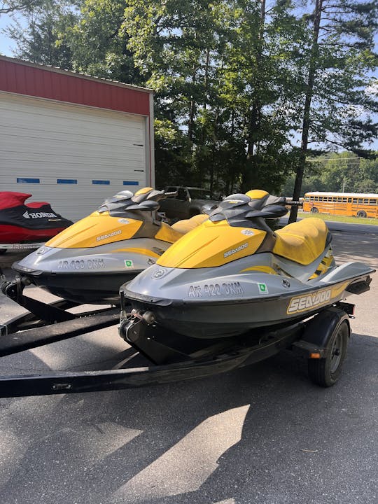 Alugue o automóvel do modelo Seadoo GTI 155se em Little Rock/Hot Springs