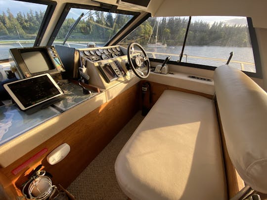 Yate vintage Viking Princess 385 para alquilar