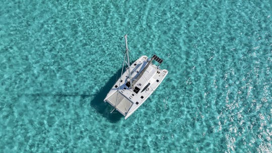 55ft Private Catamaran Charter for Up to 55 Guests in Cancún, Quintana Roo