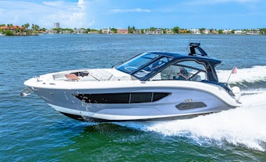Bem-vindo ao nosso iate a motor Sea Ray de 40 pés