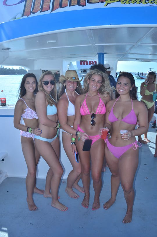 Dolly-EXCLUSIVE VIP CRUISE IN  PUNTA CANA 