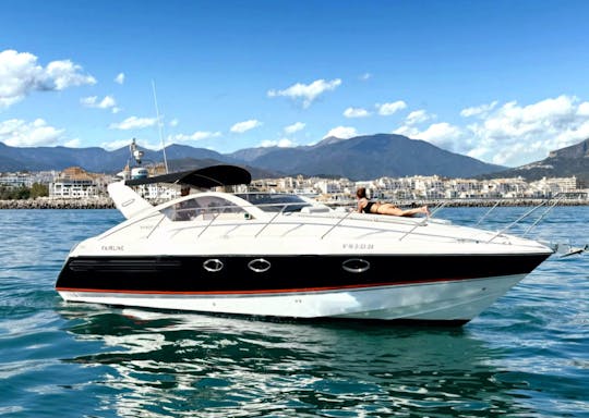Comienzan momentos inolvidables en el yate a motor Targa 37