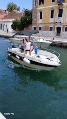 Alquiler de consola central Syros 19 en Venecia, Italia