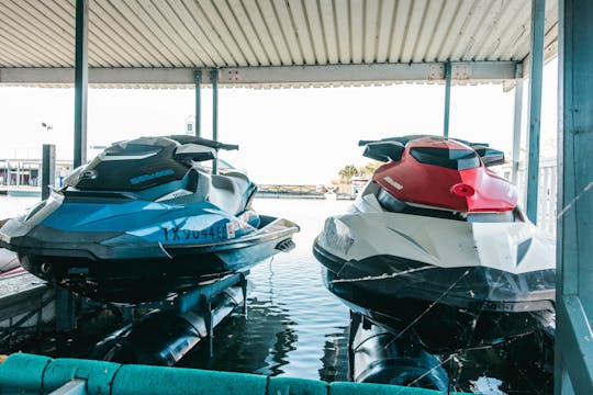 🚤 シードゥー 400 ジェットスキー — ハイスピード・スリル・オン・ザ・ウォーター @LakeRayHubbard