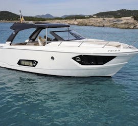 Yacht à moteur Absolute Fly 62 à Port Calanova, Espagne