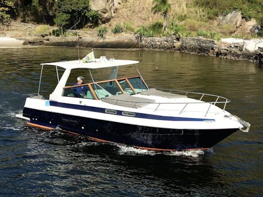 Luxury Speed Boat in Rio de Janeiro - 36 Feet