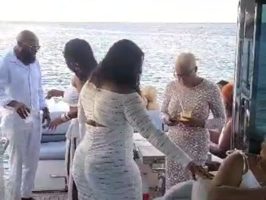 Catamaran à voile privé pour une excursion luxueuse de 4 heures à Ocho Rios