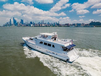 Méga-yacht de luxe Guy Couach de 97 pieds à New York et New York