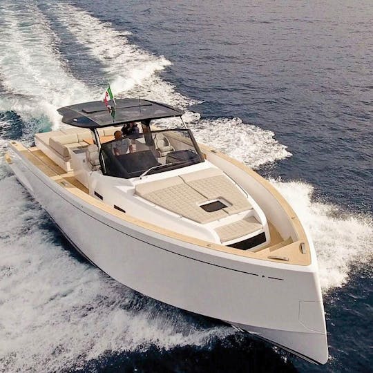 Pardo 43 MIMI Motor Yacht Rental in Eivissa, Illes Balears