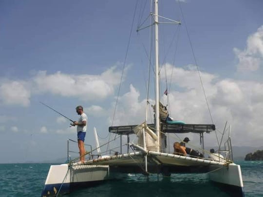 Découvrez le golfe de Thaïlande lors d'une excursion privée en catamaran