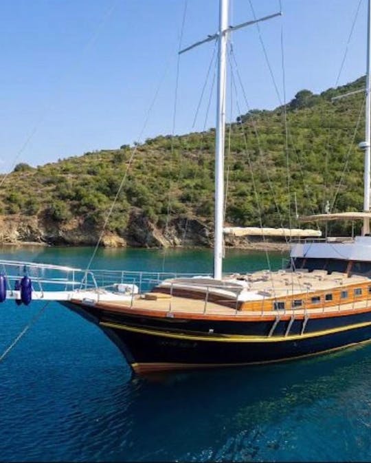 Gocek Bays with our 25 Meter and 5 Cabin Luxury Gulet