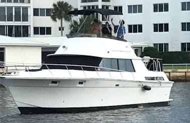 Silverton 40ft Yacht Private Charter in West Palm Beach