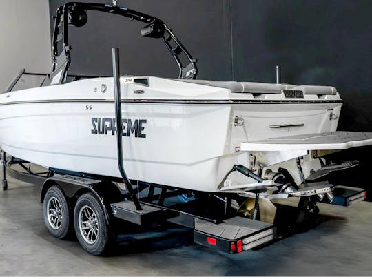 Locations journalières à Lake Powell - Ski Supreme S240