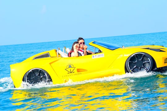 Viaje en jet car en Dubái