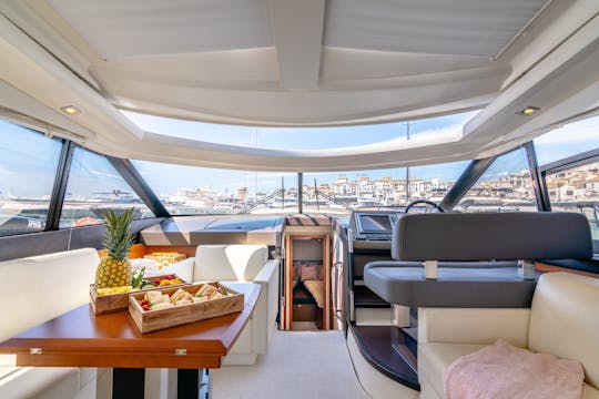 Yate de lujo en alquiler en Puerto Banús