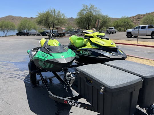 2 SeaDoo JetSkiのデイリーレンタル（今週末空き状況）