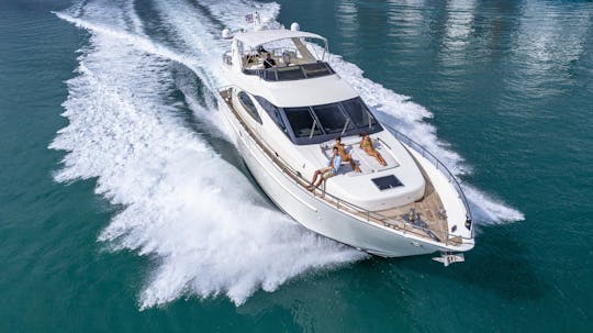 Iate Azimut de 70 pés - LUXO no seu melhor