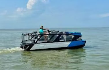 Sea Doo Switch 16′ Tritoon Boat Rental - CANADA ONLY!
