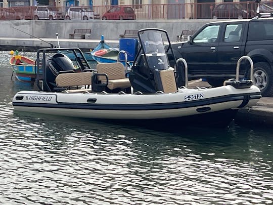 2024 Highfield 560 RIB, alimentado por 115 HP, 8 pessoas