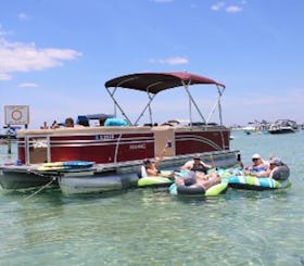 Pontoon Boat Rental in Fort Walton Beach for 12 People - 4 or 8 Hours