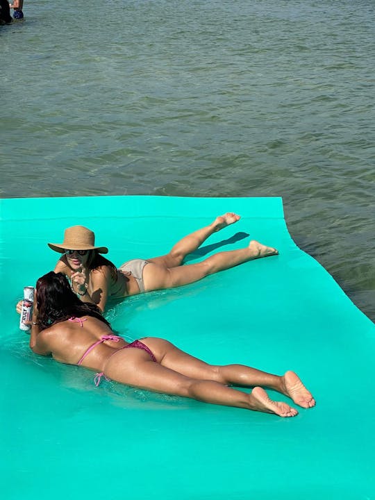 ENJOY MIAMI IN 58FT UNIESSE!!!!