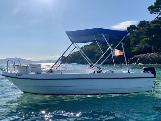 Aypol 450 - Barco sin licencia ⚓️