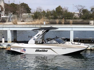 Marine Sports Charter at Lake Biwa!! Enjoy 21ft Malibu!!