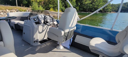 Cruzeiros e passeios de barco pelo Lago Lanier