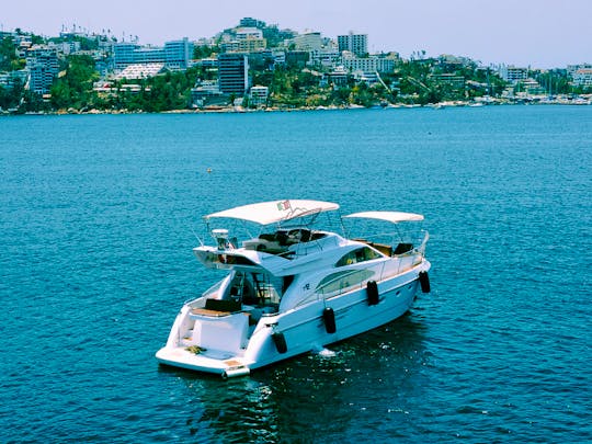 Beautiful and Luxury Together with the Azimut 52 ft Motor Yacht