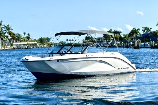 Enjoy 22 ft Yamaha in Cape Coral, Rates as low as $288 per day (minimum 3 days)