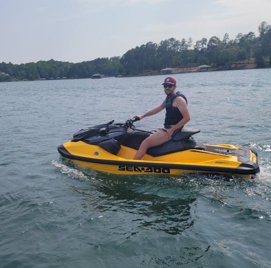 Offre exceptionnelle pour les jumeaux Sea-Doo RXP X 300 2022 à Lake Murray