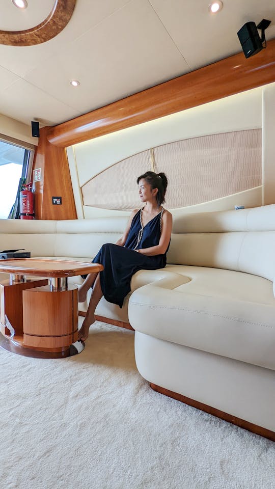 Location de yacht chic et moderne de 50 pieds