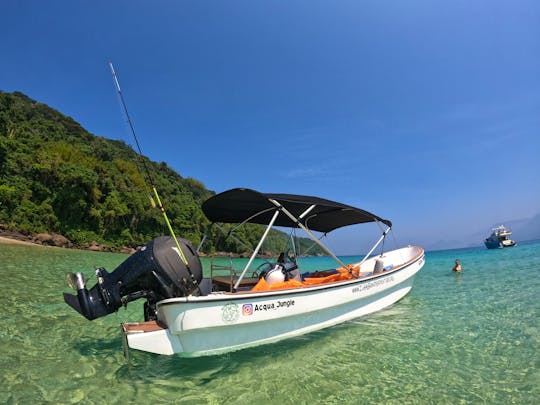 Speed Boat available for rent in Ilha Grande, Rio de janeiro Brazil