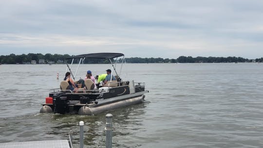 Wheelchair Accessible FISHING Pontoon Boat 