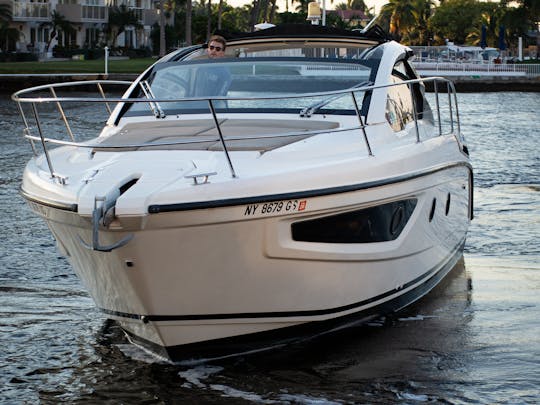 Beautiful Azimut Yachts 34’ Atlantis in Pompano Beach - Captained Yacht Charter