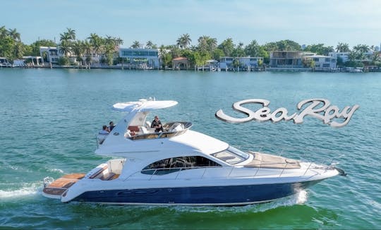 ⭐️⭐️⭐️⭐️⭐️ Aproveite este maravilhoso barco marítimo Ray Sedan Bridge de 50 pés em Miami.