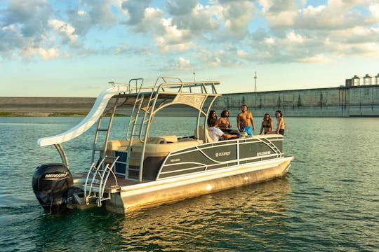 2020 Two-Story 25' Tritoon with Waterslide.  FUN captain included!