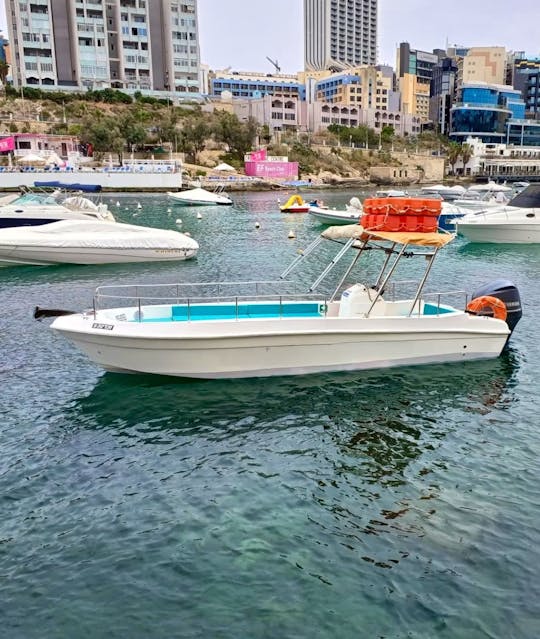 Alquiler de lanchas rápidas abiertas de 24 pies en Malta