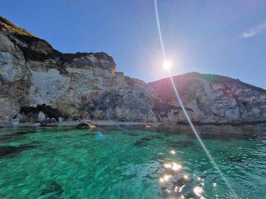 Descubre la isla de Ponza con Odissey Diving