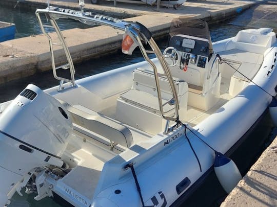 Bote para 11 pasajeros Nouva Jolly 700XL Rib