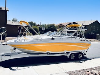 Impresionante barco de cubierta Ebbtide 2460 Z Track bowrider 2008