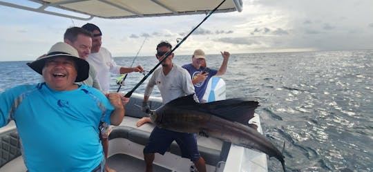 Todomar 38' Boat Fishing charter in Panama City, Panama 