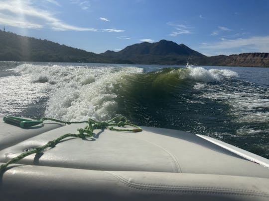 Malibu Wakesetter 247 Surf Boat