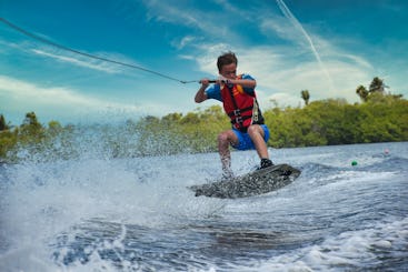 Wakeboard en Mount Lavinia, Sri Lanka