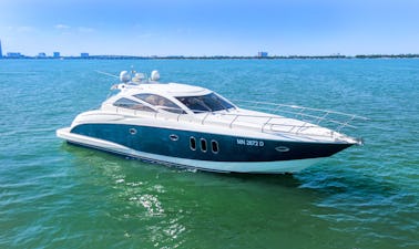 Oferta definitiva! Iate Astondoa de 55 pés para alugar em Miami, Flórida.