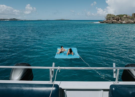 Aluguer de catamarã elétrico privado em Fajardo