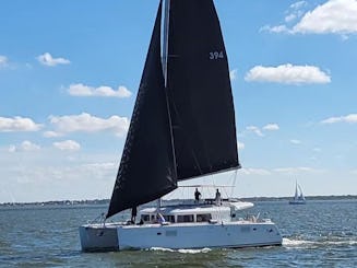 Catamaran à voile Lagoon 450 de 46 pieds pour 12 personnes - Marina de Kemah Boardwalk, baie de Galv