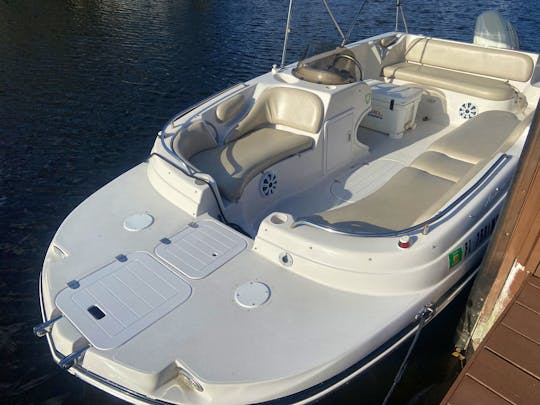21ft Deck Boat for Rent - Come Party on the Sandbar in Fort Lauderdale