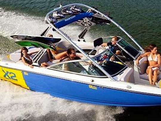 Gorgeous Mastercraft Surf & Wakeboard boat - All Equipment Included 