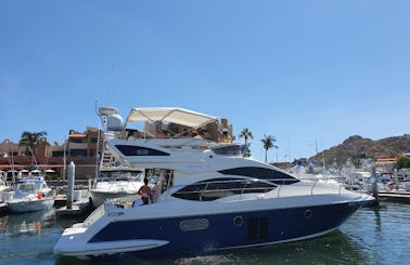 38ft Azimut Lux Yacht - Up to 12 passengers 